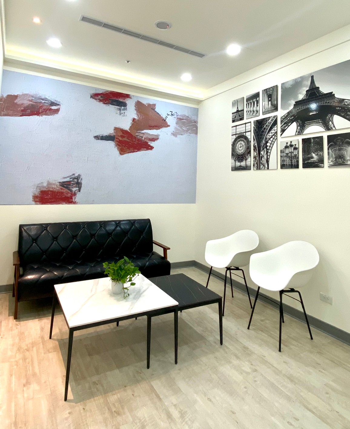 里昂德利-洽談區